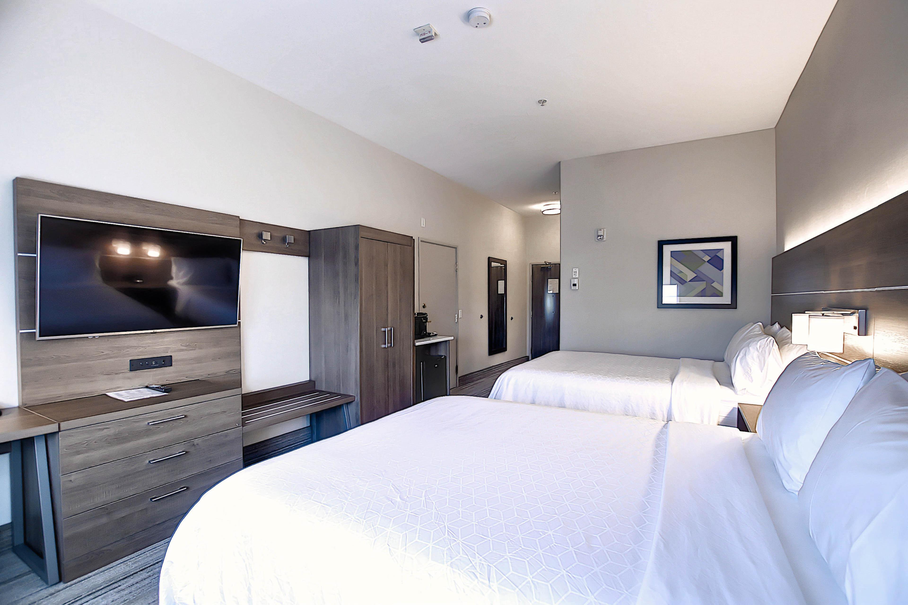 Holiday Inn Express Airport Calgary By Ihg Экстерьер фото